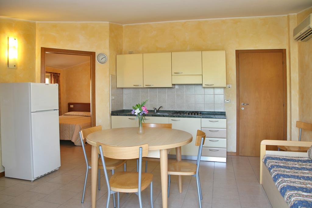 Residence Primavera Bardolino Habitación foto
